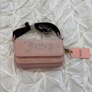 NWT Juicy Couture Light Pink Velour Crossbody Wallet/Bag with Black Strap